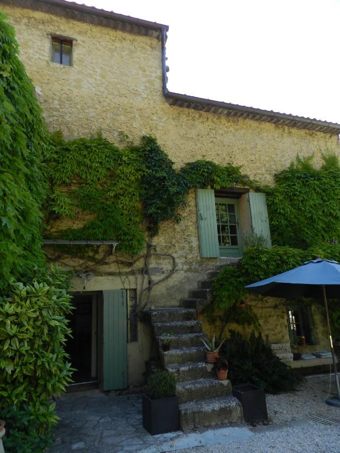 Bed and Breakfast Les Acanthes à Lauris Extérieur photo